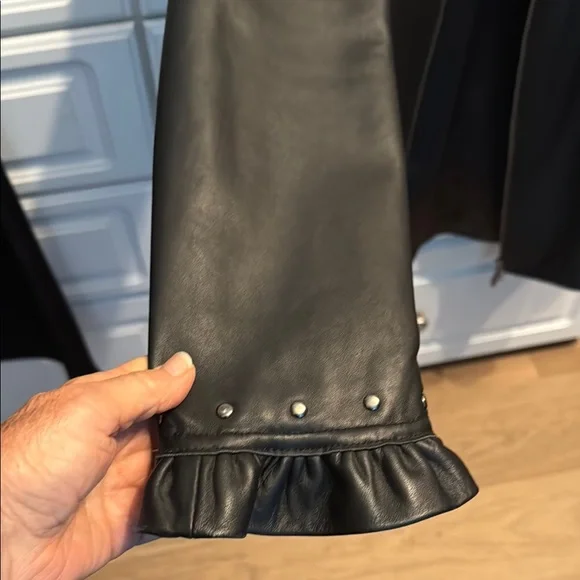 Nicola Berti Ruffled Black Women's Jacket/Coat - Picture 5 of 11